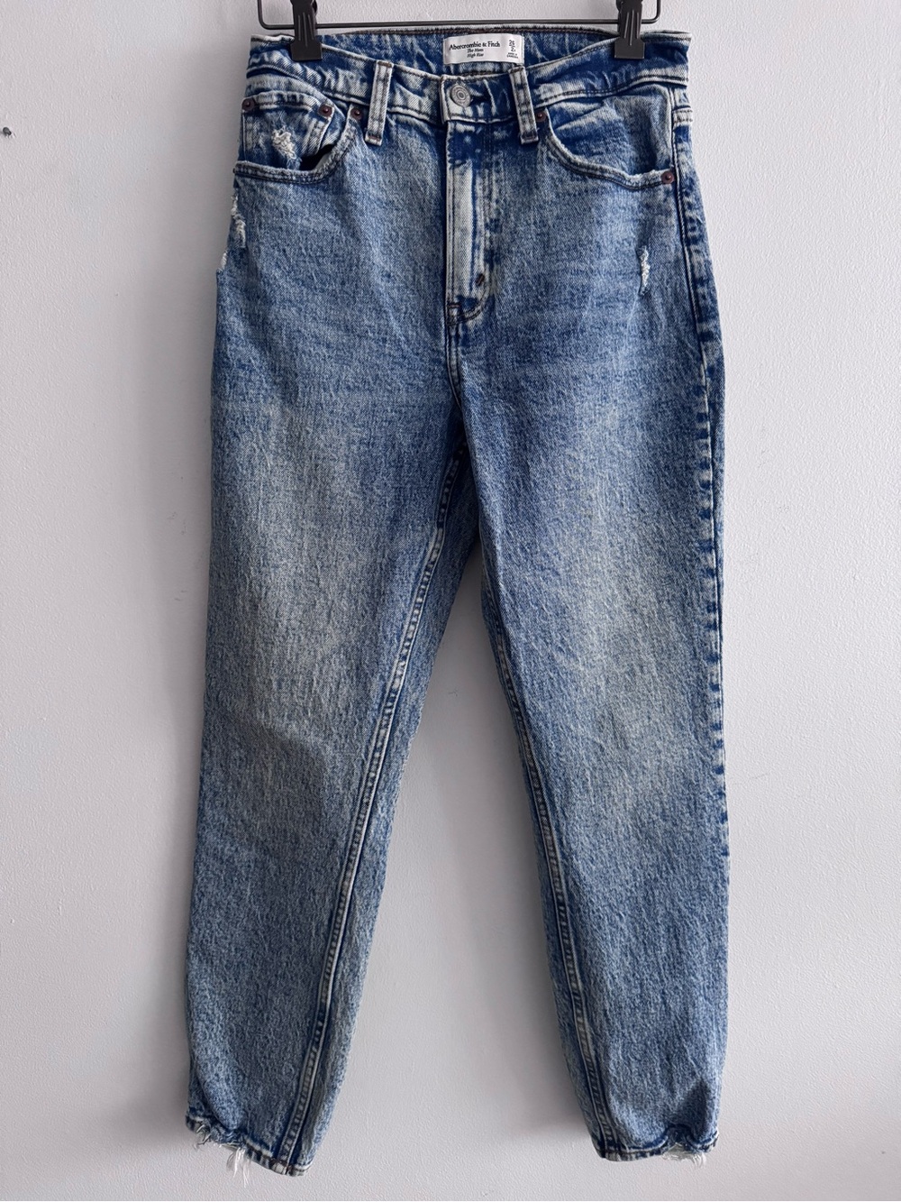 Abercrombie & Fitch The Mom High Rise Tapered Jeans Acid Wash Distressed